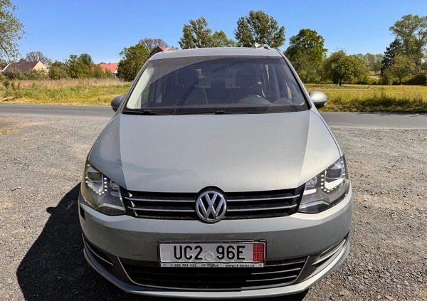 Volkswagen Sharan cena 49900 przebieg: 159979, rok produkcji 2015 z Pleszew małe 232